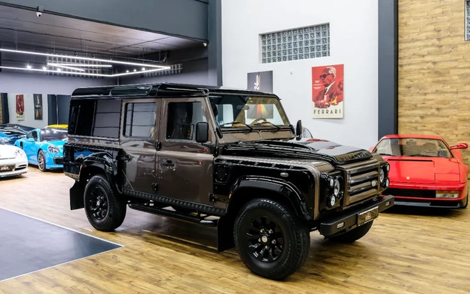 Land Rover Defender cena 349110 przebieg: 170000, rok produkcji 2013 z Cybinka małe 529